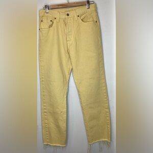 Levis 501s Yellow, White Tag Retro Cropped. In good condition, 29 waist